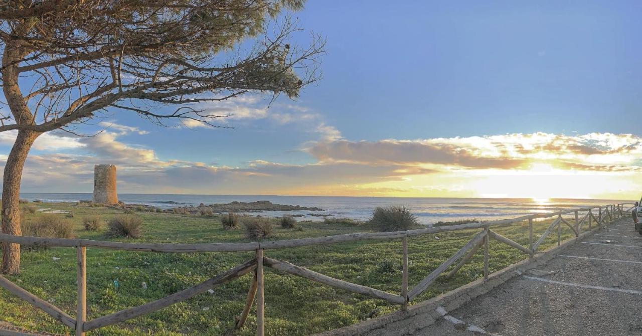 Le residenze del mare Affittacamere La Caletta Esterno foto